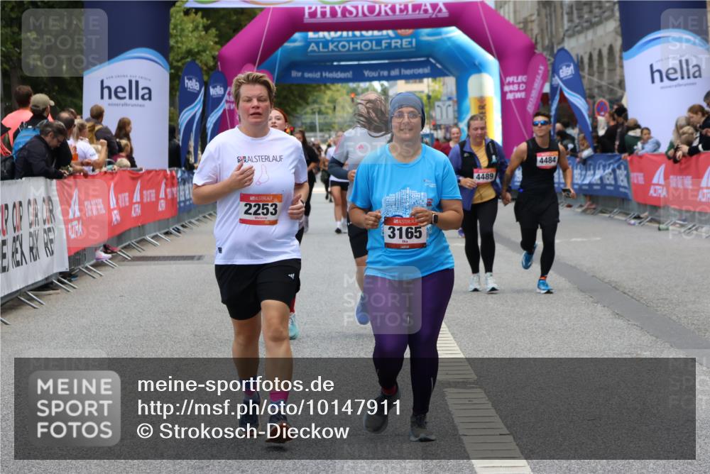 06.09.2026 - CURREX Alsterlauf Strokosch-Dieckow http://msf.ph/oto/10147911 06.09.2026 10:26:52 Ziel 2253, 2790, 2791, 3013, 3165 meine-sportfotos.de