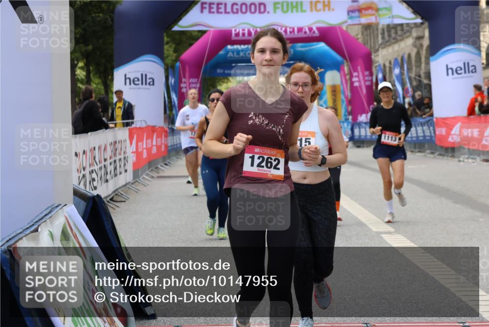 06.09.2026 - CURREX Alsterlauf Strokosch-Dieckow http://msf.ph/oto/10147955 06.09.2026 11:59:39 Ziel 1006, 1018, 1108, 1215, 1262, 1266 meine-sportfotos.de