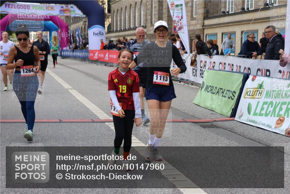 06.09.2026 - CURREX Alsterlauf Strokosch-Dieckow http://msf.ph/oto/10147960 06.09.2026 11:59:43 Ziel 1006, 1205, 1206, 1215, 1262, 1266, 1275, 8139 meine-sportfotos.de