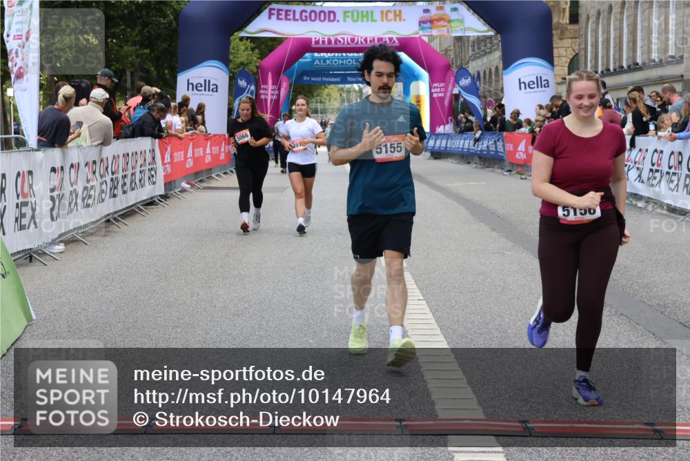 06.09.2026 - CURREX Alsterlauf Strokosch-Dieckow http://msf.ph/oto/10147964 06.09.2026 10:27:01 Ziel 2790, 2791, 4484, 4489, 4978, 5066, 5155, 5156 meine-sportfotos.de