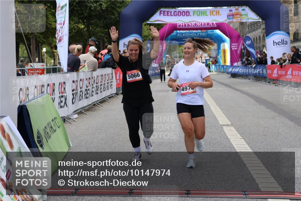 06.09.2026 - CURREX Alsterlauf Strokosch-Dieckow http://msf.ph/oto/10147974 06.09.2026 10:27:04 Ziel 4484, 4489, 4978, 5066, 5155, 5156 meine-sportfotos.de