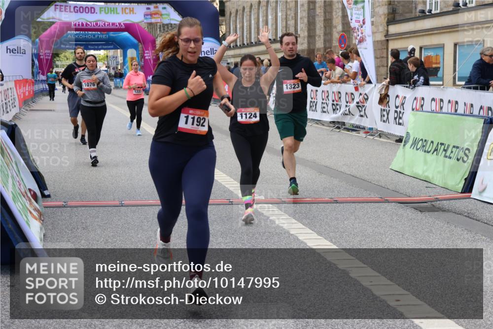 06.09.2026 - CURREX Alsterlauf Strokosch-Dieckow http://msf.ph/oto/10147995 06.09.2026 11:59:53 Ziel 1076, 1098, 1120, 1124, 1192, 1205, 1206, 1223, 1247, 1275, 1323, 1340, 8139 meine-sportfotos.de