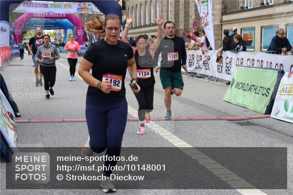 06.09.2026 - CURREX Alsterlauf Strokosch-Dieckow http://msf.ph/oto/10148001 06.09.2026 11:59:53 Ziel 1076, 1098, 1120, 1124, 1192, 1205, 1206, 1223, 1247, 1275, 1323, 1340, 8139 meine-sportfotos.de