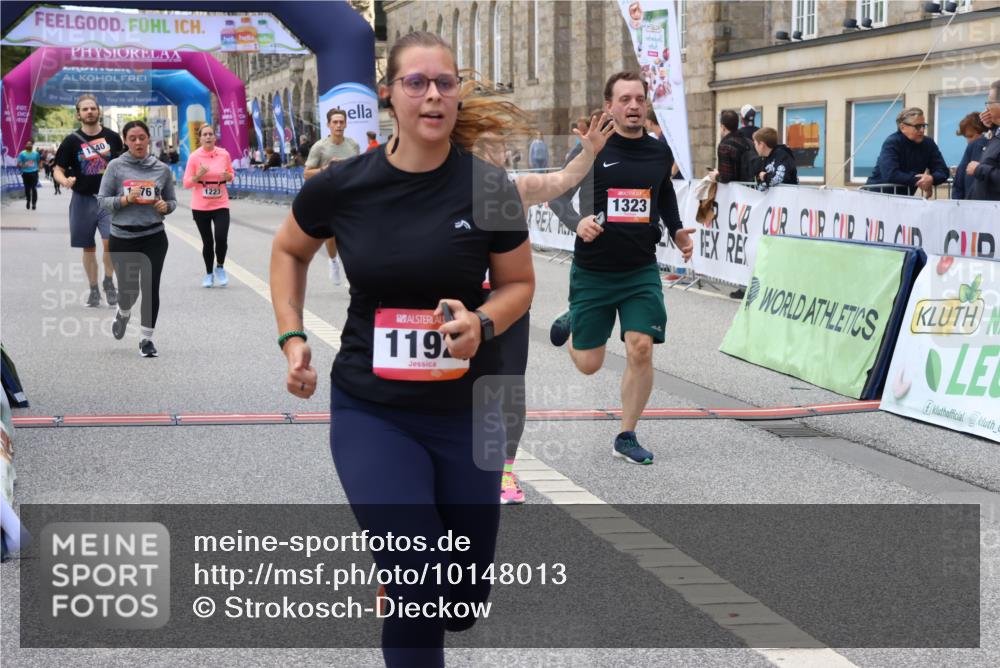 06.09.2026 - CURREX Alsterlauf Strokosch-Dieckow http://msf.ph/oto/10148013 06.09.2026 11:59:53 Ziel 1076, 1098, 1120, 1124, 1192, 1205, 1206, 1223, 1247, 1275, 1323, 1340, 8139 meine-sportfotos.de
