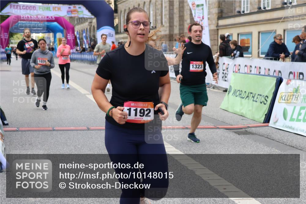 06.09.2026 - CURREX Alsterlauf Strokosch-Dieckow http://msf.ph/oto/10148015 06.09.2026 11:59:53 Ziel 1076, 1098, 1120, 1124, 1192, 1205, 1206, 1223, 1247, 1275, 1323, 1340, 8139 meine-sportfotos.de