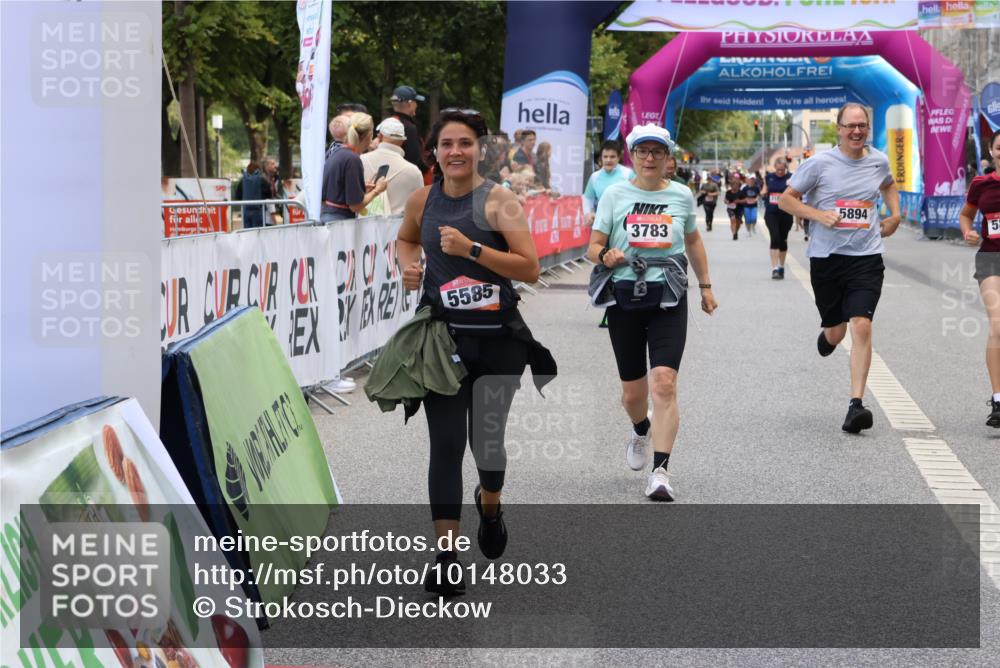 06.09.2026 - CURREX Alsterlauf Strokosch-Dieckow http://msf.ph/oto/10148033 06.09.2026 10:27:18 Ziel 2052, 3783, 5894, 5895 meine-sportfotos.de