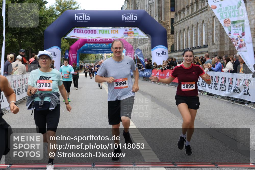06.09.2026 - CURREX Alsterlauf Strokosch-Dieckow http://msf.ph/oto/10148053 06.09.2026 10:27:20 Ziel 3043, 3783, 5894, 5895 meine-sportfotos.de