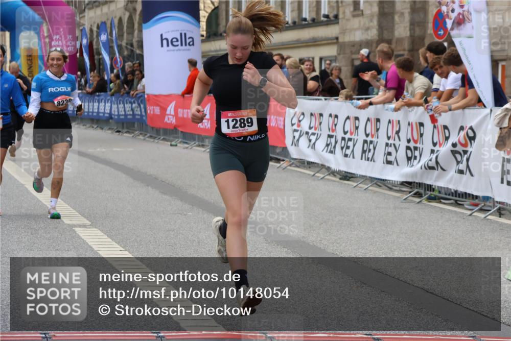 06.09.2026 - CURREX Alsterlauf Strokosch-Dieckow http://msf.ph/oto/10148054 06.09.2026 12:00:07 Ziel 1104, 1289, 1315, 8239, 8240 meine-sportfotos.de