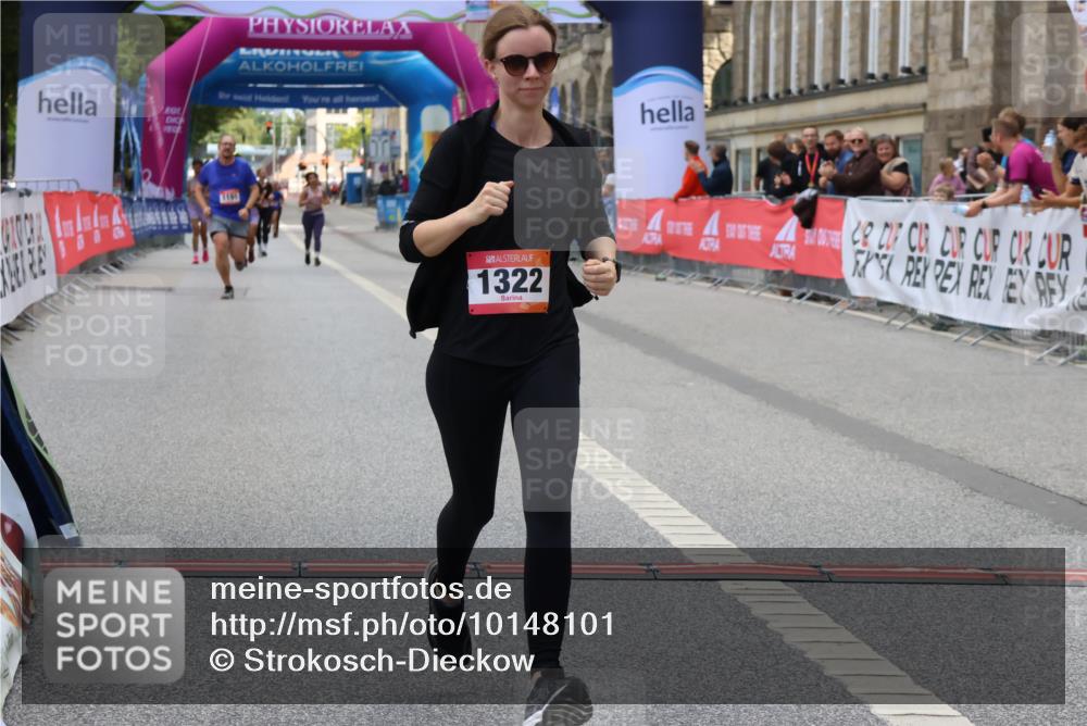 06.09.2026 - CURREX Alsterlauf Strokosch-Dieckow http://msf.ph/oto/10148101 06.09.2026 12:00:15 Ziel 1104, 1276, 1315, 1322, 8239, 8240 meine-sportfotos.de