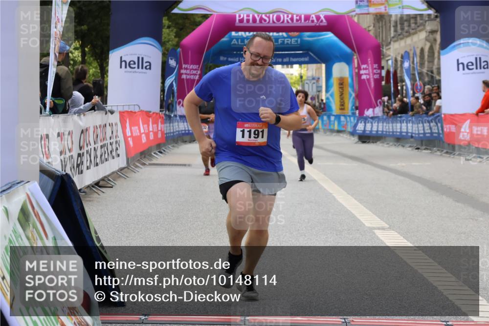 06.09.2026 - CURREX Alsterlauf Strokosch-Dieckow http://msf.ph/oto/10148114 06.09.2026 12:00:22 Ziel 1191, 1325 meine-sportfotos.de