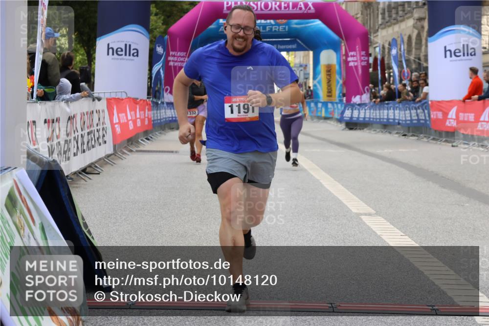 06.09.2026 - CURREX Alsterlauf Strokosch-Dieckow http://msf.ph/oto/10148120 06.09.2026 12:00:22 Ziel 1191, 1325 meine-sportfotos.de