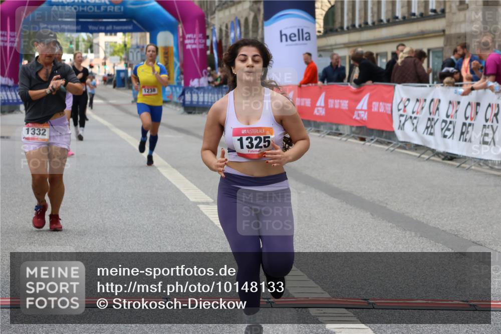 06.09.2026 - CURREX Alsterlauf Strokosch-Dieckow http://msf.ph/oto/10148133 06.09.2026 12:00:27 Ziel 1191, 1238, 1325, 1332 meine-sportfotos.de