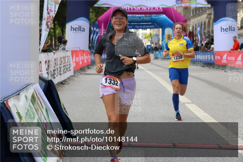 06.09.2026 - CURREX Alsterlauf Strokosch-Dieckow http://msf.ph/oto/10148144 06.09.2026 12:00:29 Ziel 1191, 1238, 1325, 1332, 8202 meine-sportfotos.de