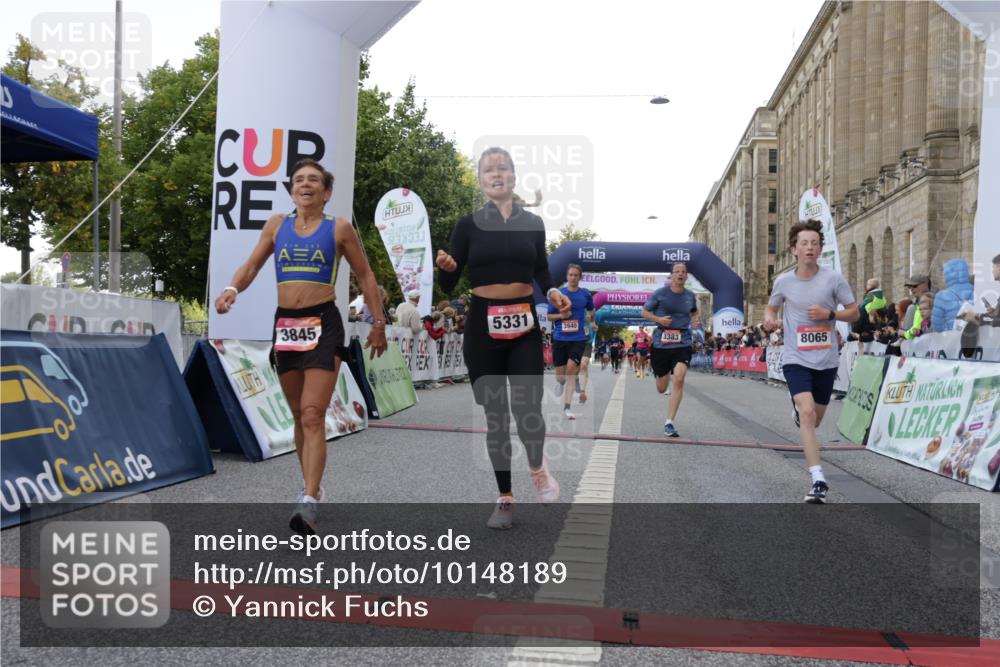 06.09.2026 - CURREX Alsterlauf Yannick Fuchs http://msf.ph/oto/10148189 06.09.2026 09:49:21 Ziel 1045, 2009, 2216, 3383, 3845, 3940, 4249, 4722, 4999, 5331, 5667, 5784, 6173, 6415, 8065 meine-sportfotos.de