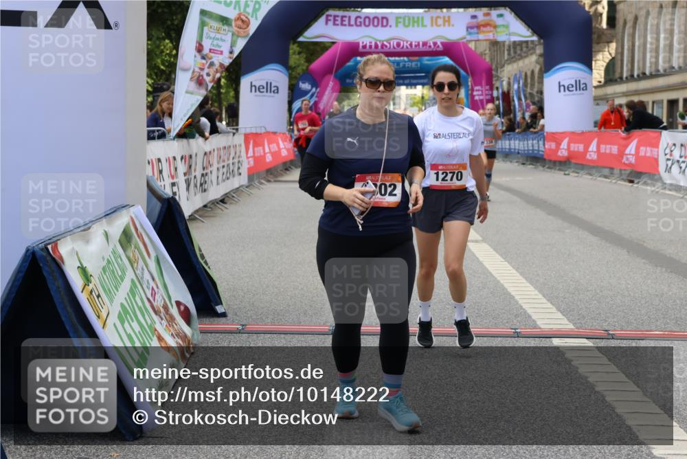 06.09.2026 - CURREX Alsterlauf Strokosch-Dieckow http://msf.ph/oto/10148222 06.09.2026 12:01:02 Ziel 1270, 1317, 1338, 4802 meine-sportfotos.de