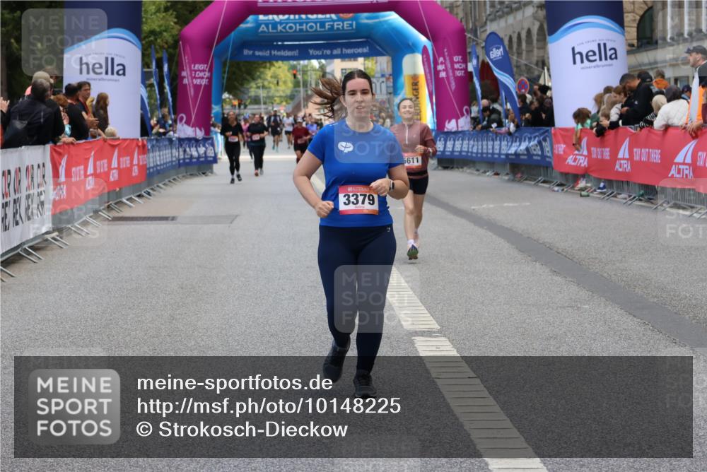 06.09.2026 - CURREX Alsterlauf Strokosch-Dieckow http://msf.ph/oto/10148225 06.09.2026 10:28:03 Ziel 3379, 5611 meine-sportfotos.de