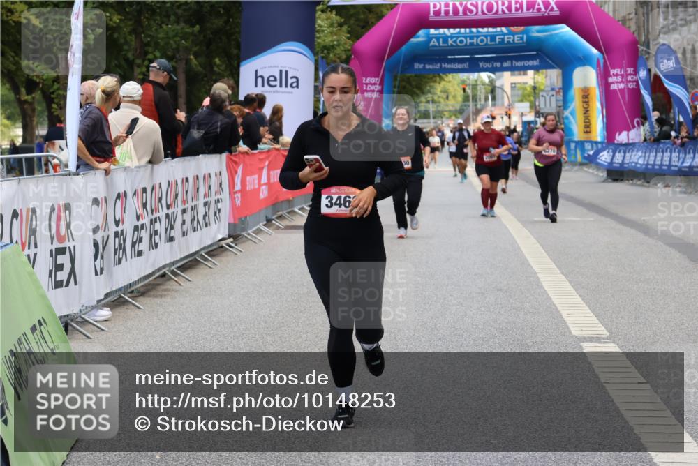 06.09.2026 - CURREX Alsterlauf Strokosch-Dieckow http://msf.ph/oto/10148253 06.09.2026 10:28:18 Ziel 3460 meine-sportfotos.de