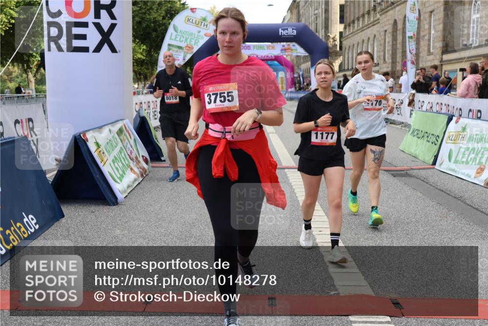 06.09.2026 - CURREX Alsterlauf Strokosch-Dieckow http://msf.ph/oto/10148278 06.09.2026 12:01:14 Ziel 1170, 1177, 1273, 3755, 8018 meine-sportfotos.de