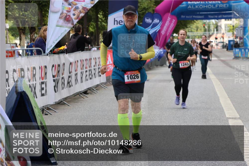 06.09.2026 - CURREX Alsterlauf Strokosch-Dieckow http://msf.ph/oto/10148286 06.09.2026 12:01:20 Ziel 1026, 1243, 8018 meine-sportfotos.de