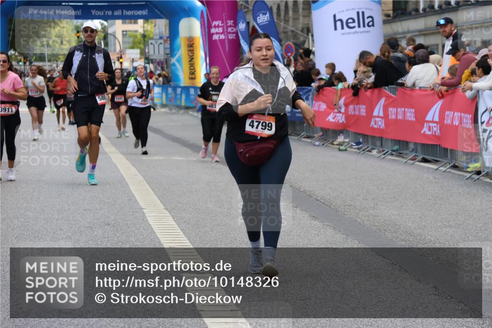 06.09.2026 - CURREX Alsterlauf Strokosch-Dieckow http://msf.ph/oto/10148326 06.09.2026 10:28:37 Ziel 2051, 4766, 4799, 5592 meine-sportfotos.de