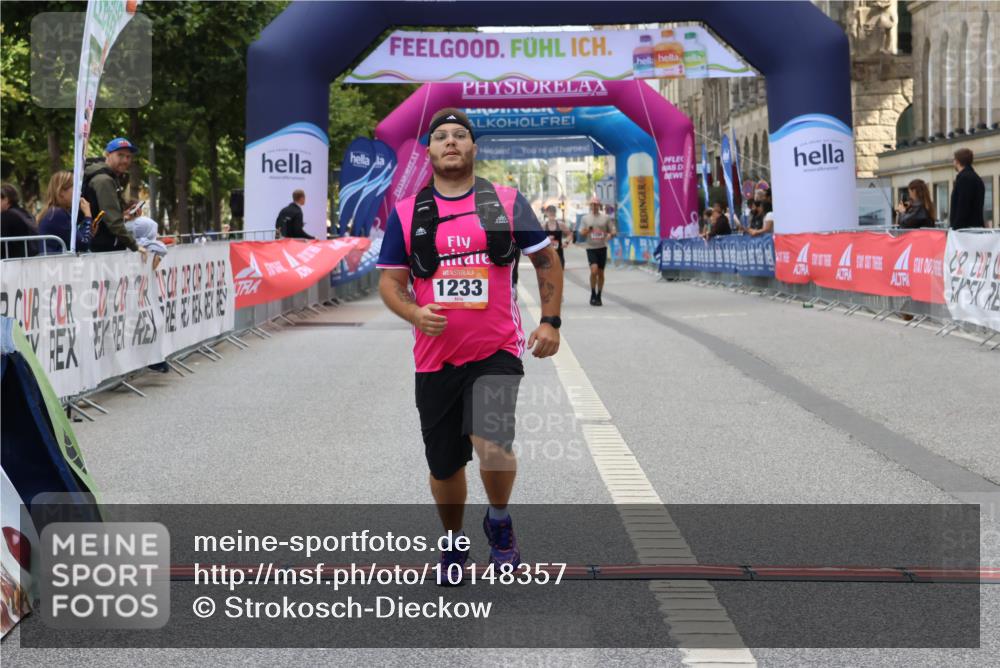 06.09.2026 - CURREX Alsterlauf Strokosch-Dieckow http://msf.ph/oto/10148357 06.09.2026 12:01:37 Ziel 1073, 1147, 1155, 1156, 1233, 1265 meine-sportfotos.de