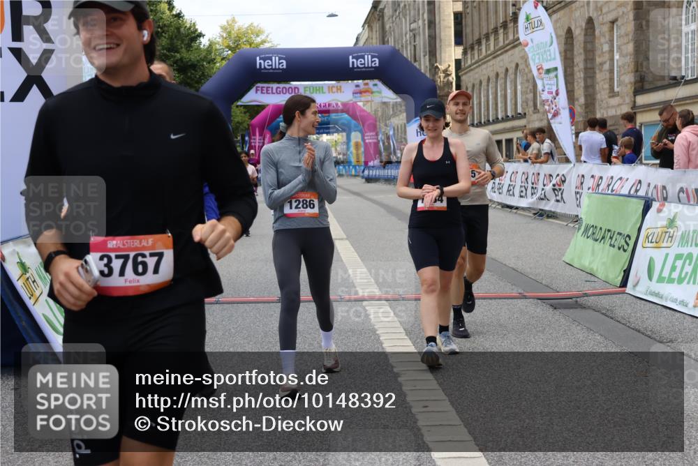 06.09.2026 - CURREX Alsterlauf Strokosch-Dieckow http://msf.ph/oto/10148392 06.09.2026 12:01:51 Ziel 1095, 1284, 1285, 1286, 1288, 1298, 1305, 8042 meine-sportfotos.de