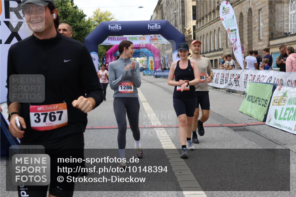06.09.2026 - CURREX Alsterlauf Strokosch-Dieckow http://msf.ph/oto/10148394 06.09.2026 12:01:51 Ziel 1095, 1284, 1285, 1286, 1288, 1298, 1305, 8042 meine-sportfotos.de