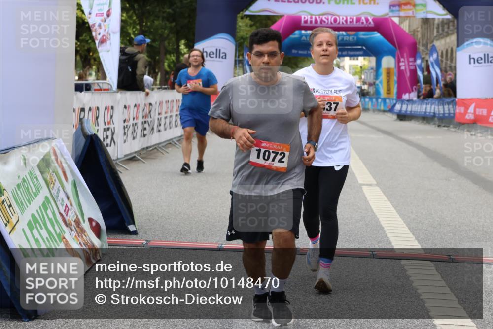 06.09.2026 - CURREX Alsterlauf Strokosch-Dieckow http://msf.ph/oto/10148470 06.09.2026 12:02:24 Ziel 1072, 1320, 1337 meine-sportfotos.de