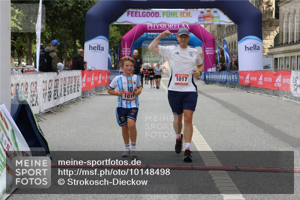 06.09.2026 - CURREX Alsterlauf Strokosch-Dieckow http://msf.ph/oto/10148498 06.09.2026 12:02:35 Ziel 1017, 1019 meine-sportfotos.de