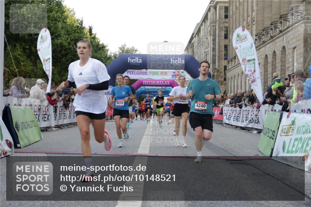 06.09.2026 - CURREX Alsterlauf Yannick Fuchs http://msf.ph/oto/10148521 06.09.2026 09:49:38 Ziel 2112, 2373, 2577, 2961, 3033, 3876, 4240, 4275, 4896, 5175, 5347, 6035, 6358, 6369, 8073, 8234 meine-sportfotos.de