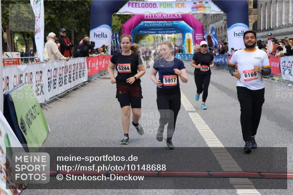 06.09.2026 - CURREX Alsterlauf Strokosch-Dieckow http://msf.ph/oto/10148688 06.09.2026 10:30:09 Ziel 2508, 4917, 5244, 5917, 6169 meine-sportfotos.de