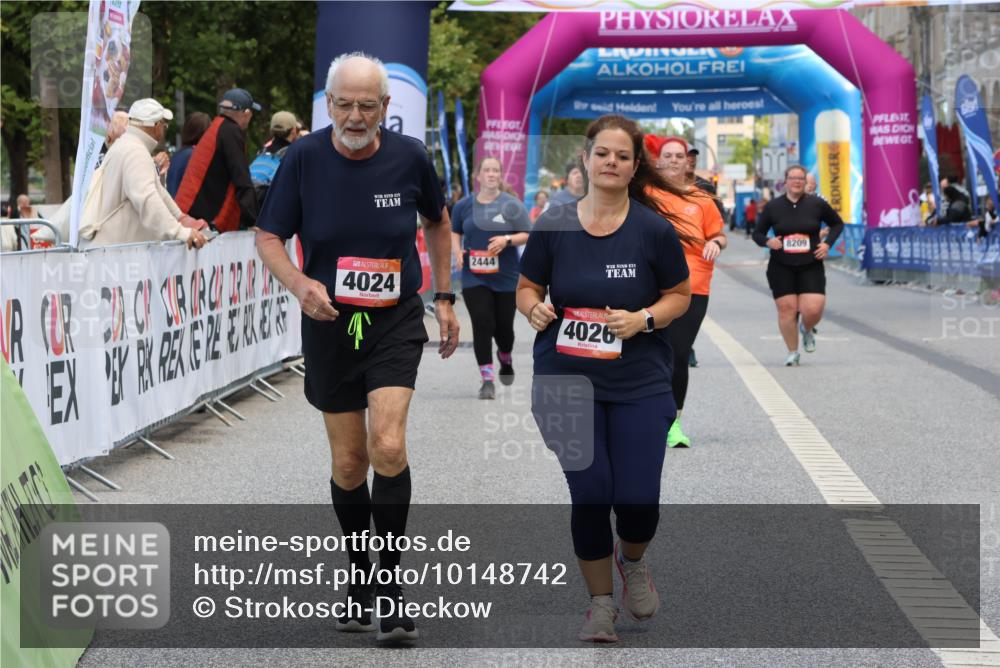 06.09.2026 - CURREX Alsterlauf Strokosch-Dieckow http://msf.ph/oto/10148742 06.09.2026 10:30:46 Ziel 4024, 4026, 4853 meine-sportfotos.de
