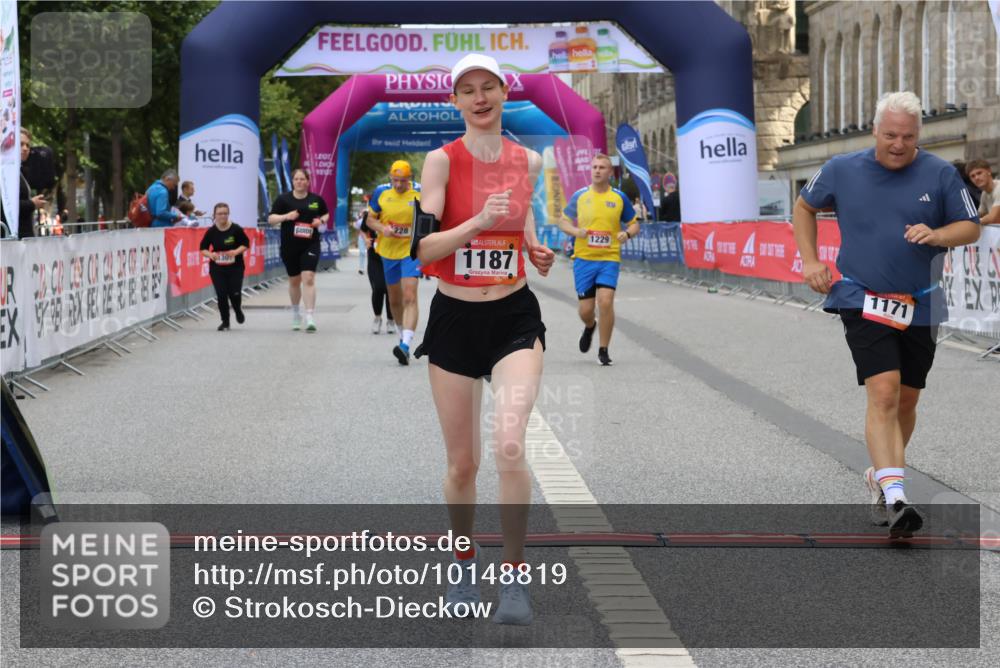 06.09.2026 - CURREX Alsterlauf Strokosch-Dieckow http://msf.ph/oto/10148819 06.09.2026 12:04:12 Ziel 1171, 1172, 1187, 1188, 1228, 1229 meine-sportfotos.de