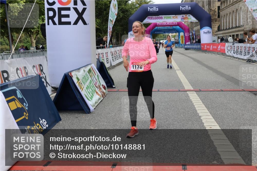 06.09.2026 - CURREX Alsterlauf Strokosch-Dieckow http://msf.ph/oto/10148881 06.09.2026 12:04:27 Ziel 1046, 1071, 1158, 1174, 1178, 1241, 1307 meine-sportfotos.de