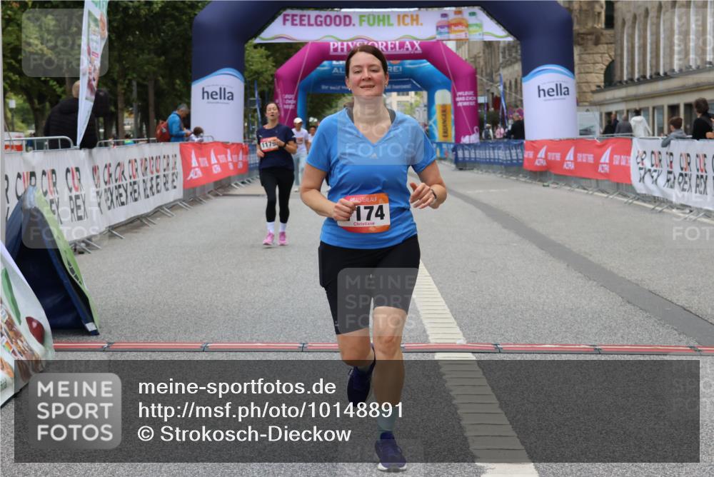 06.09.2026 - CURREX Alsterlauf Strokosch-Dieckow http://msf.ph/oto/10148891 06.09.2026 12:04:31 Ziel 1158, 1174, 1178, 1179, 1241 meine-sportfotos.de