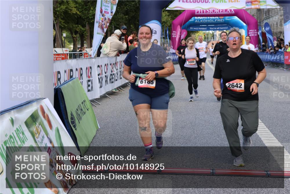 06.09.2026 - CURREX Alsterlauf Strokosch-Dieckow http://msf.ph/oto/10148925 06.09.2026 10:32:04 Ziel 2642, 2753, 2756, 2906, 3000, 4338, 5437, 5574, 6185 meine-sportfotos.de