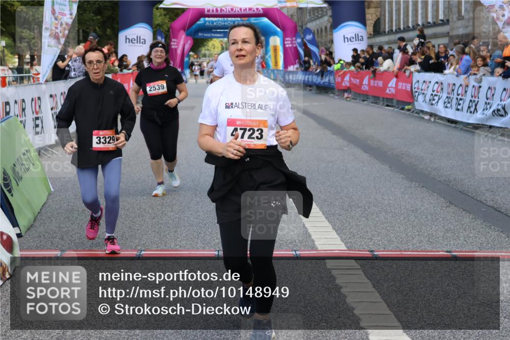 06.09.2026 - CURREX Alsterlauf Strokosch-Dieckow http://msf.ph/oto/10148949 06.09.2026 10:32:12 Ziel 2539, 2544, 2906, 3000, 3329, 4723 meine-sportfotos.de