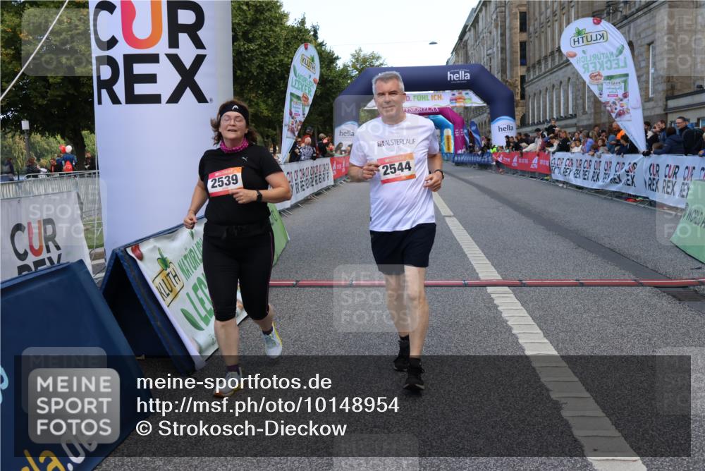06.09.2026 - CURREX Alsterlauf Strokosch-Dieckow http://msf.ph/oto/10148954 06.09.2026 10:32:15 Ziel 2539, 2544, 2906, 3329, 4723 meine-sportfotos.de