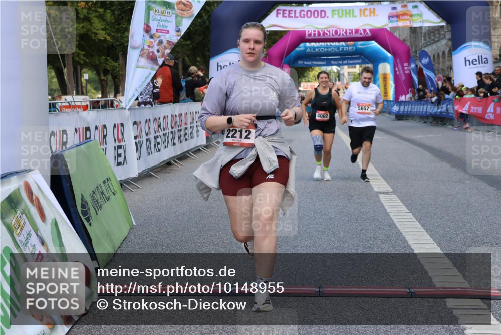 06.09.2026 - CURREX Alsterlauf Strokosch-Dieckow http://msf.ph/oto/10148955 06.09.2026 10:32:22 Ziel 2212, 4002, 5857 meine-sportfotos.de