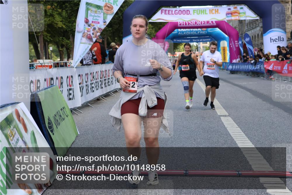 06.09.2026 - CURREX Alsterlauf Strokosch-Dieckow http://msf.ph/oto/10148958 06.09.2026 10:32:22 Ziel 2212, 4002, 5857 meine-sportfotos.de