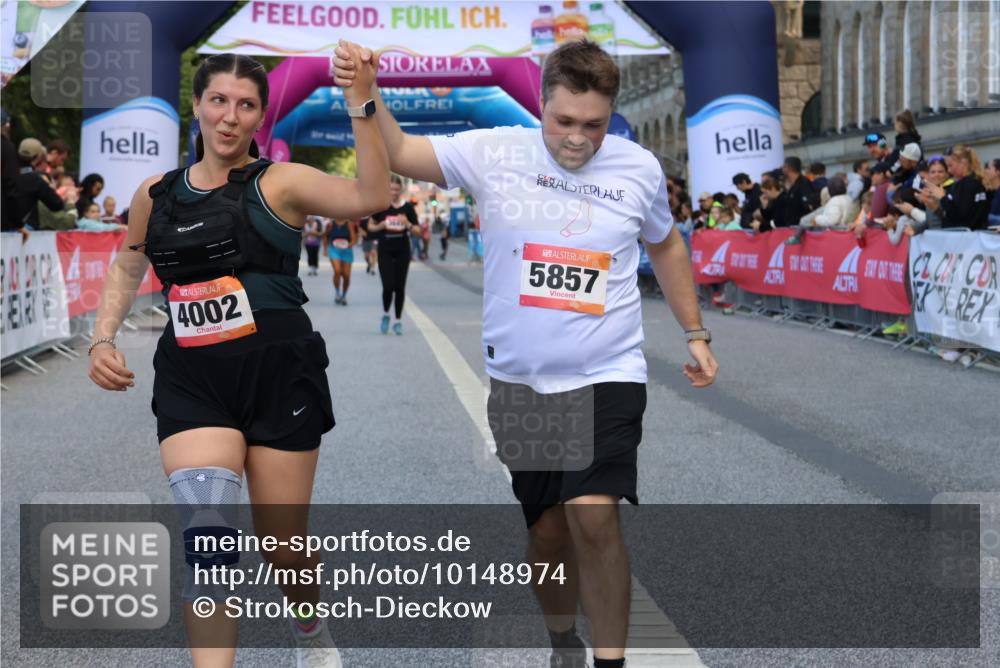 06.09.2026 - CURREX Alsterlauf Strokosch-Dieckow http://msf.ph/oto/10148974 06.09.2026 10:32:25 Ziel 2212, 4002, 5857 meine-sportfotos.de