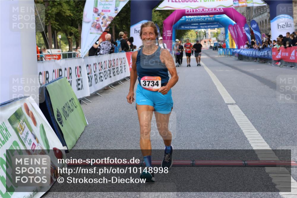 06.09.2026 - CURREX Alsterlauf Strokosch-Dieckow http://msf.ph/oto/10148998 06.09.2026 10:32:41 Ziel 3647, 3734 meine-sportfotos.de