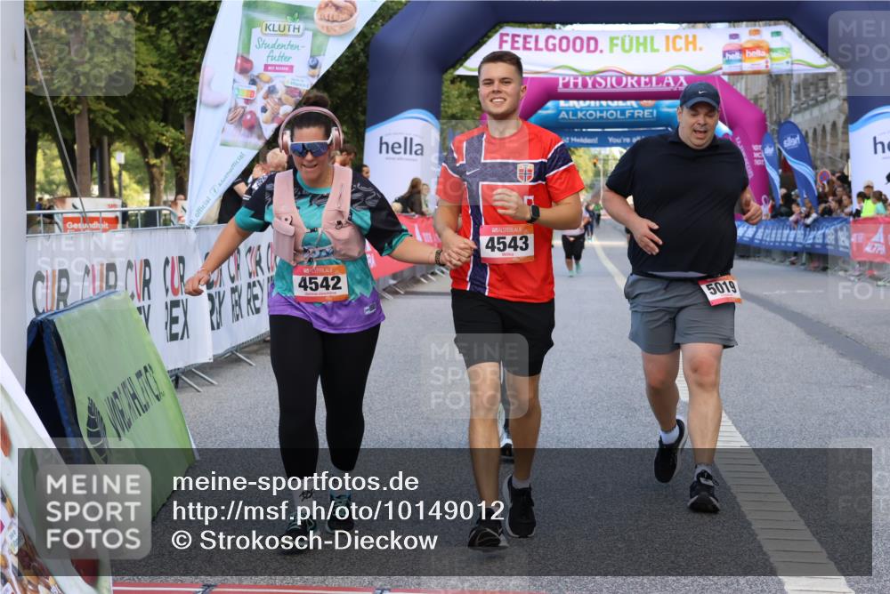 06.09.2026 - CURREX Alsterlauf Strokosch-Dieckow http://msf.ph/oto/10149012 06.09.2026 10:32:56 Ziel 2955, 4346, 4542, 4543, 5019 meine-sportfotos.de
