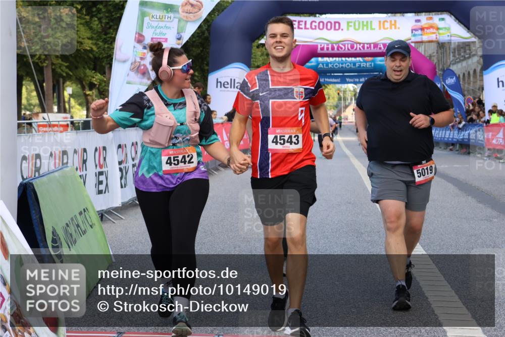 06.09.2026 - CURREX Alsterlauf Strokosch-Dieckow http://msf.ph/oto/10149019 06.09.2026 10:32:56 Ziel 2955, 4346, 4542, 4543, 5019 meine-sportfotos.de