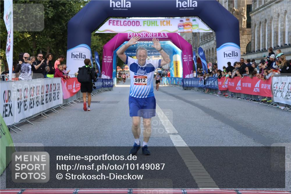 06.09.2026 - CURREX Alsterlauf Strokosch-Dieckow http://msf.ph/oto/10149087 06.09.2026 10:34:37 Ziel 5912 meine-sportfotos.de