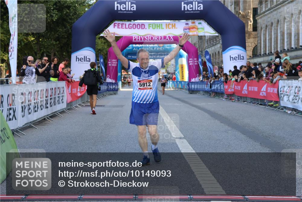 06.09.2026 - CURREX Alsterlauf Strokosch-Dieckow http://msf.ph/oto/10149093 06.09.2026 10:34:37 Ziel 5912 meine-sportfotos.de