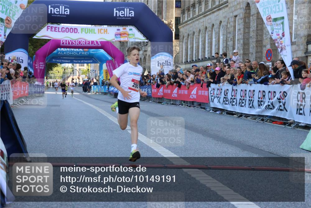 06.09.2026 - CURREX Alsterlauf Strokosch-Dieckow http://msf.ph/oto/10149191 06.09.2026 10:52:05 Ziel 255 meine-sportfotos.de