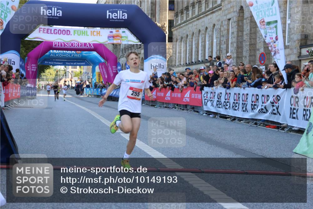 06.09.2026 - CURREX Alsterlauf Strokosch-Dieckow http://msf.ph/oto/10149193 06.09.2026 10:52:05 Ziel 255 meine-sportfotos.de