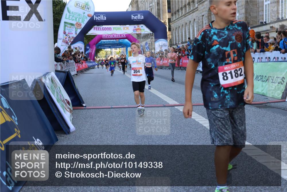 06.09.2026 - CURREX Alsterlauf Strokosch-Dieckow http://msf.ph/oto/10149338 06.09.2026 10:53:18 Ziel 170, 175, 183, 186, 204, 210, 309, 397, 420, 8182, 8220, 8262 meine-sportfotos.de