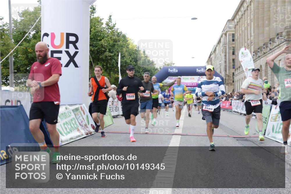 06.09.2026 - CURREX Alsterlauf Yannick Fuchs http://msf.ph/oto/10149345 06.09.2026 09:50:19 Ziel 2256, 2453, 2720, 3333, 3455, 3475, 3488, 4083, 4101, 4435, 4541, 4700, 4840, 5006, 5191, 5264, 5326, 5949, 5981, 6077, 6248, 6274, 8256, 8278 meine-sportfotos.de